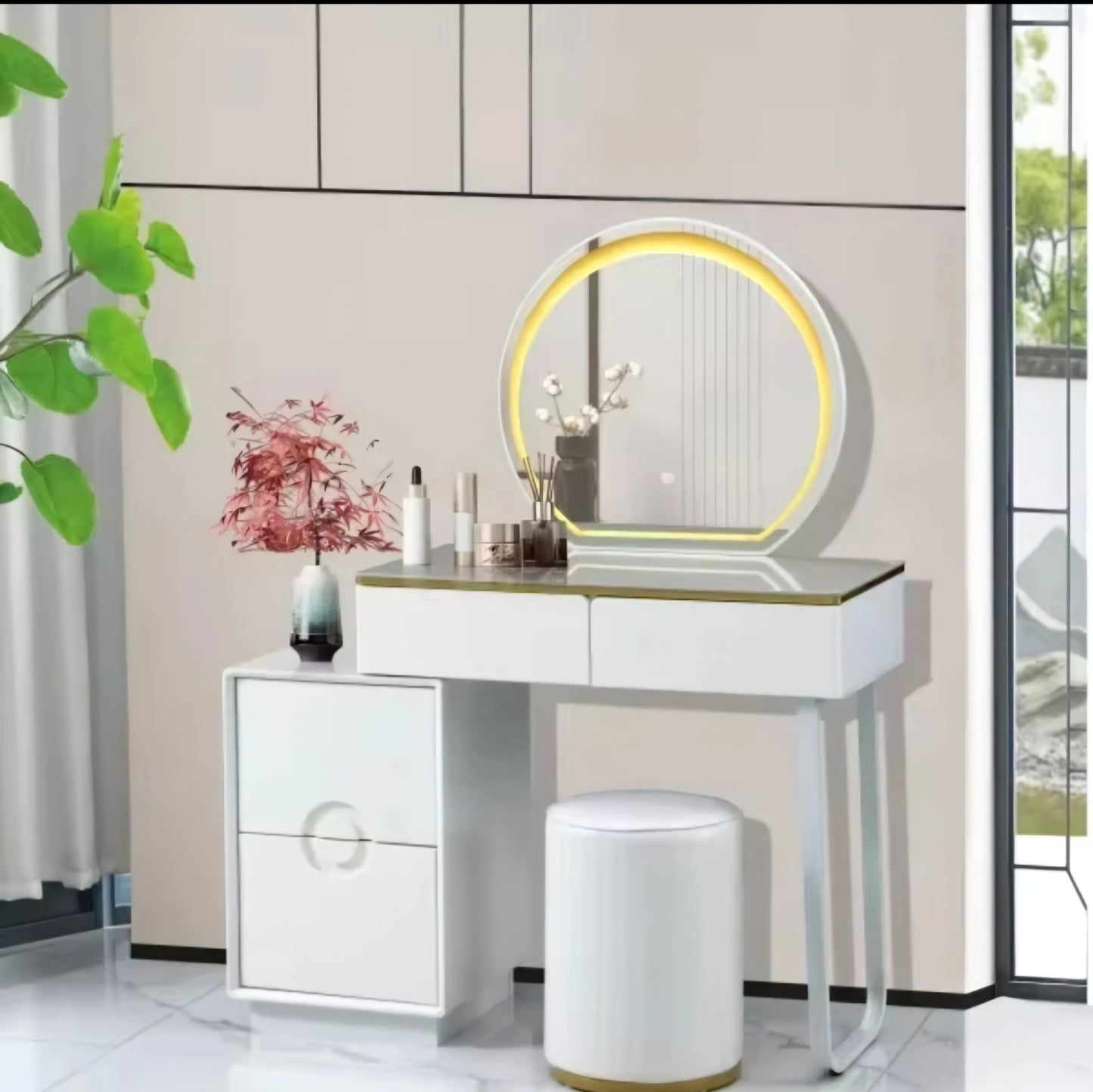 Radii Dressing Table Set