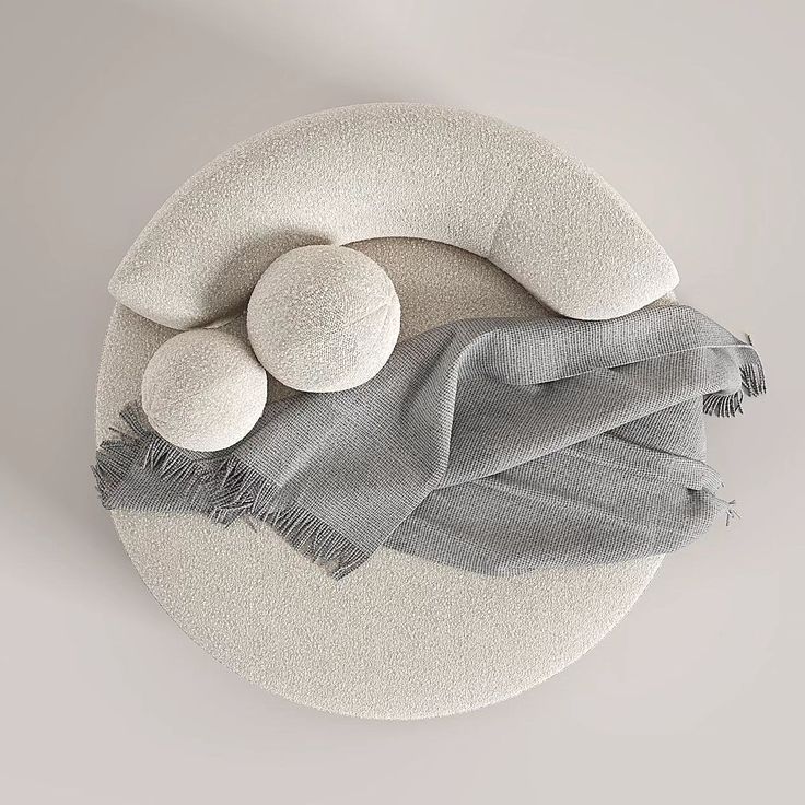 Lyann occassioal chair