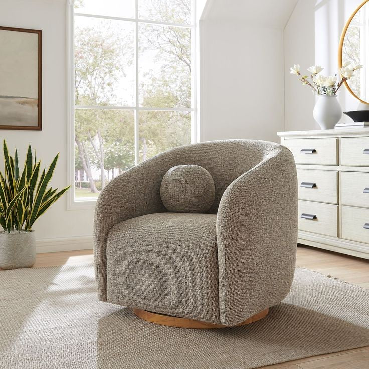 Elegant Mulo swivel chair showing refined craftsmanship and simple design